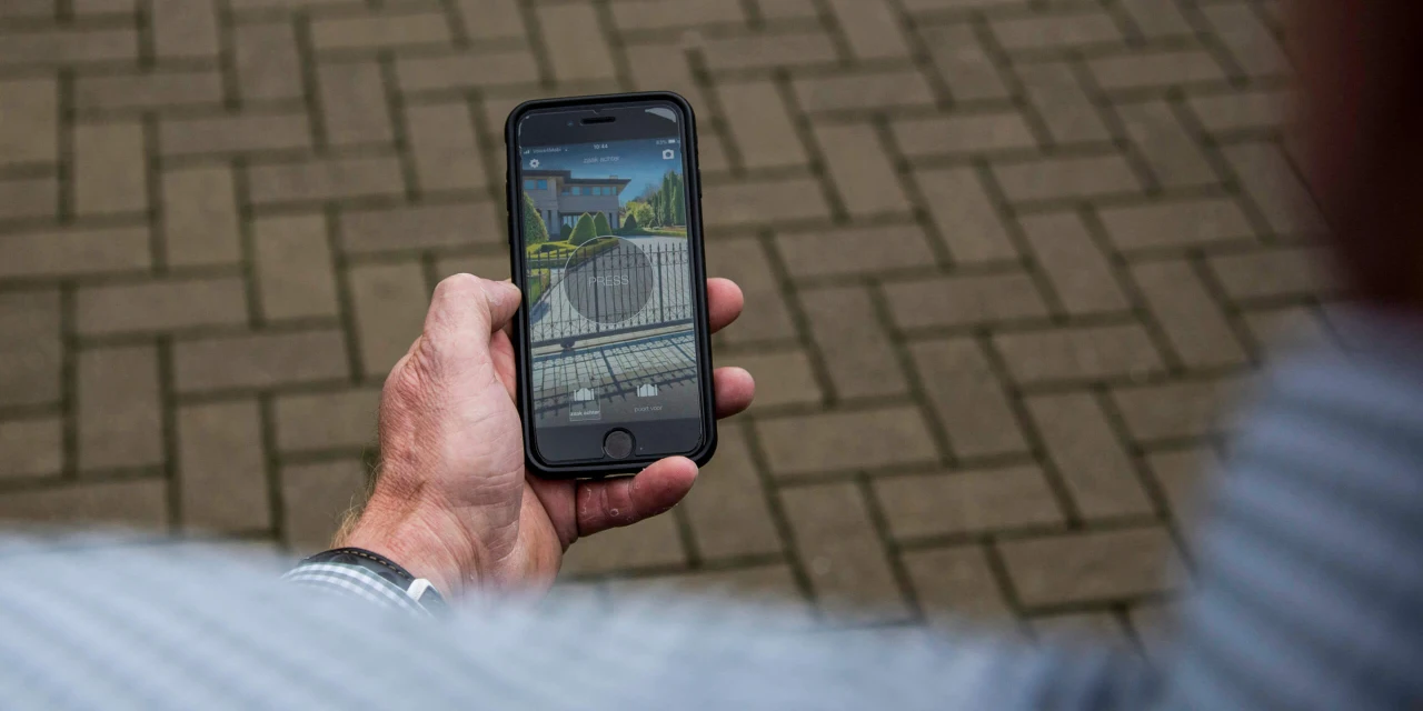 Alarmsysteem mobiel Van Klompenburg Hekwerken en Beveiliging
